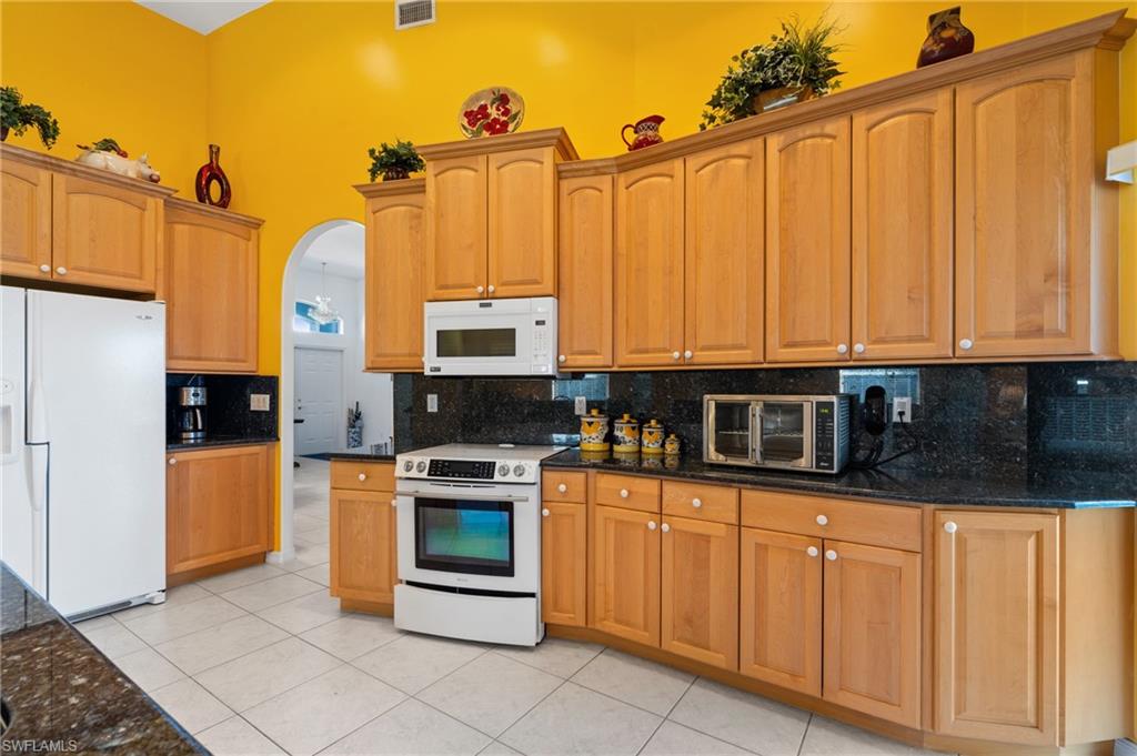 Cape Coral, Florida, 33991, United States, 4 Bedrooms Bedrooms, ,2 BathroomsBathrooms,Residential,For Sale,1865329