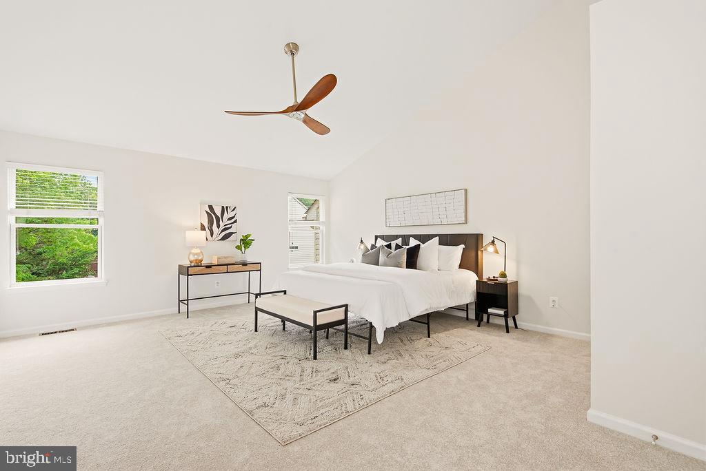 Fairfax, Virginia, 22033, United States, 3 Bedrooms Bedrooms, ,4 BathroomsBathrooms,Residential,For Sale,2048066