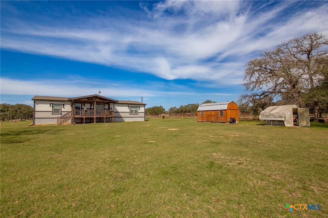 Hallettsville, Texas, 77964, United States, 4 Bedrooms Bedrooms, ,2 BathroomsBathrooms,Residential,For Sale,1848225