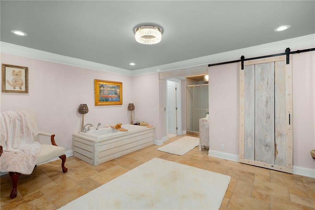 Calhoun, Georgia, 30701, United States, 3 Bedrooms Bedrooms, ,3 BathroomsBathrooms,Residential,For Sale,1980675