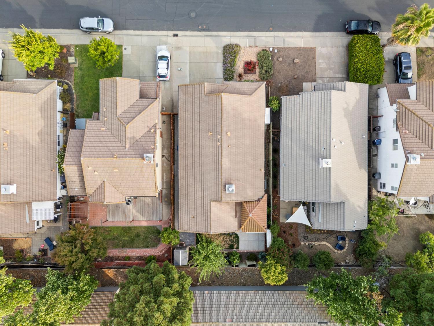 Rancho Cordova, California, 95670, United States, 3 Bedrooms Bedrooms, ,2 BathroomsBathrooms,Residential,For Sale,1900800