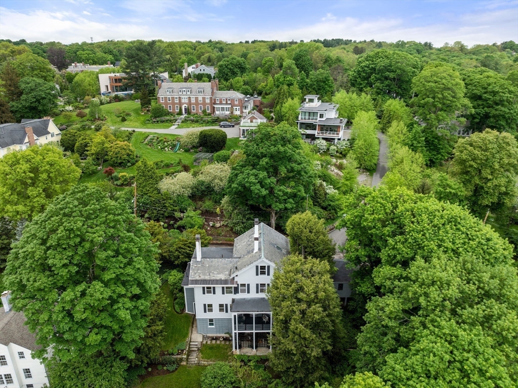 Belmont, Massachusetts, 02478, United States, 5 Bedrooms Bedrooms, ,3 BathroomsBathrooms,Residential,For Sale,1938844