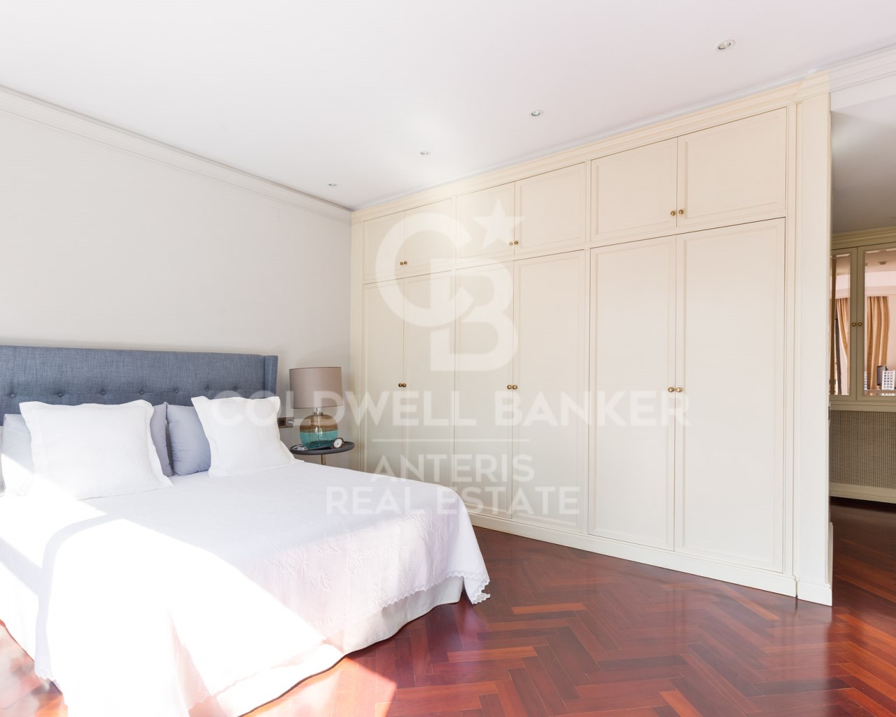 Barcelona, Barcelona, Eixample, La Nova Esquerra d, Barcelona, Catalonia, ES, 6 Bedrooms Bedrooms, ,5 BathroomsBathrooms,Residential,For Sale,Barcelona, Barcelona, Eixample, La Nova Esquerra d,1619004