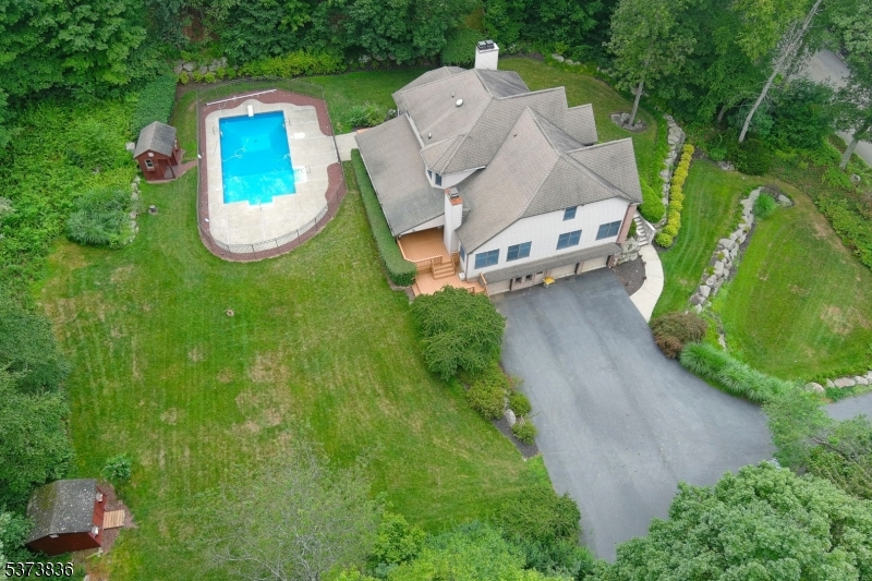 Hardyston Township, New Jersey, 07460, United States, 4 Bedrooms Bedrooms, ,4 BathroomsBathrooms,Residential,For Sale,1900804