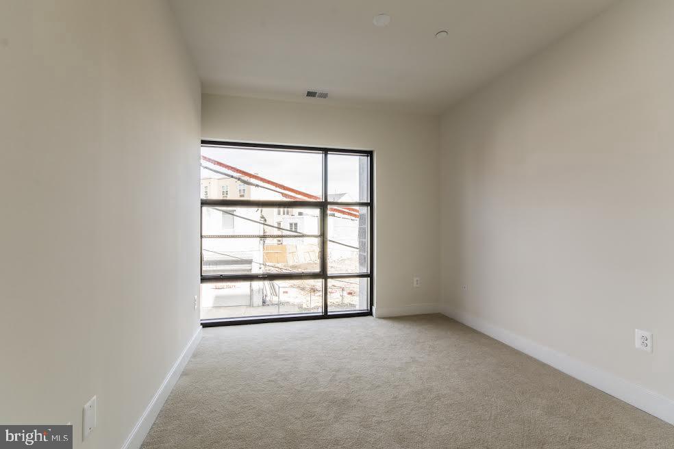 Philadelphia, Pennsylvania, 19146, United States, 2 Bedrooms Bedrooms, ,2 BathroomsBathrooms,Residential,For Sale,1838225