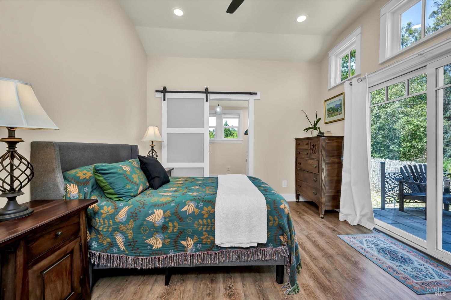 Sebastopol, California, 95472, United States, 2 Bedrooms Bedrooms, ,2 BathroomsBathrooms,Residential,For Sale,1913141