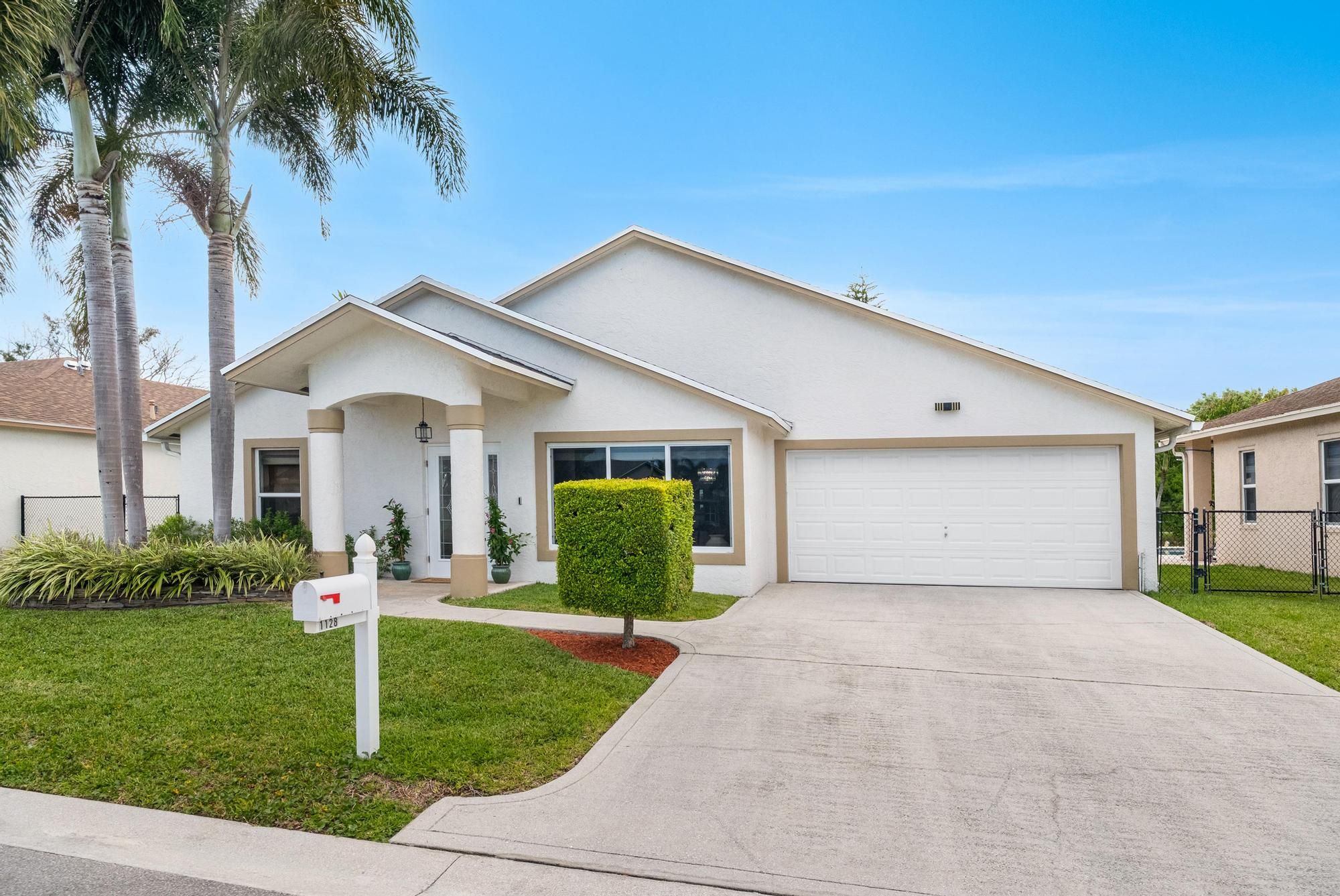  1128 Hatteras Circle, Greenacres, FL, 33413 - 物件實景