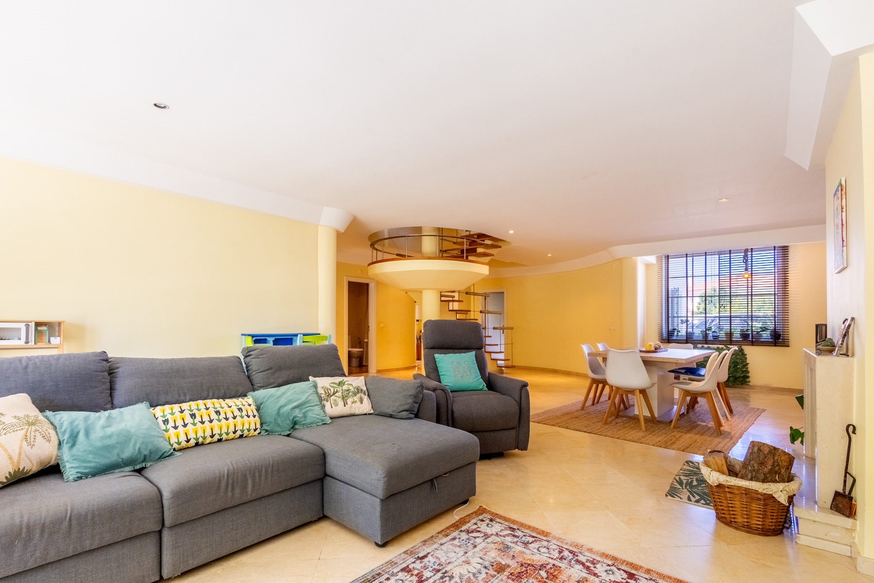  Terraced house, 4 bedrooms, for Sale - 物件實景