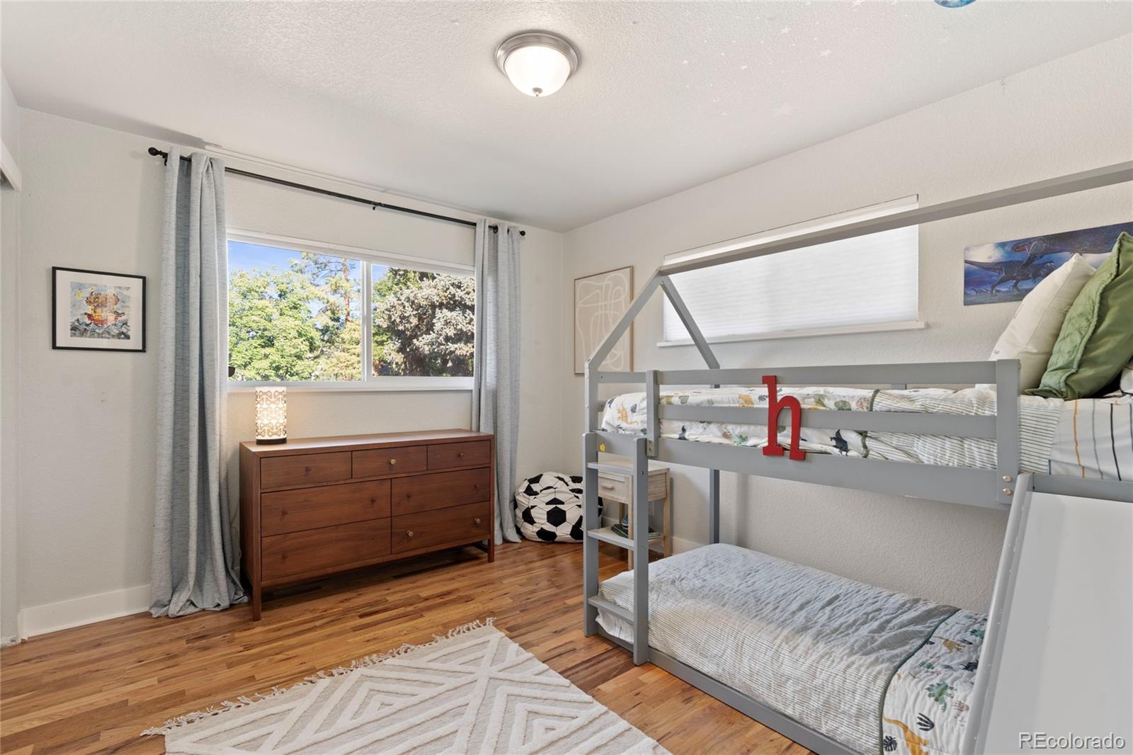 Littleton, Colorado, 80120, United States, 5 Bedrooms Bedrooms, ,1 BathroomBathrooms,Residential,For Sale,1940390