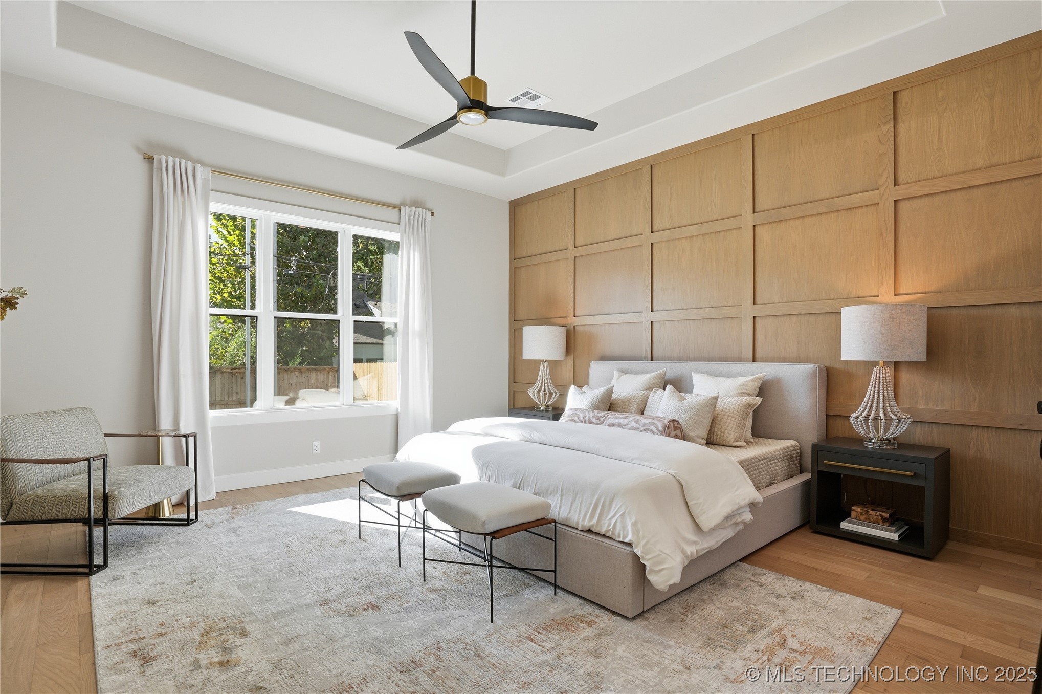 Tulsa, Oklahoma, 74114, United States, 4 Bedrooms Bedrooms, ,5 BathroomsBathrooms,Residential,For Sale,1990982