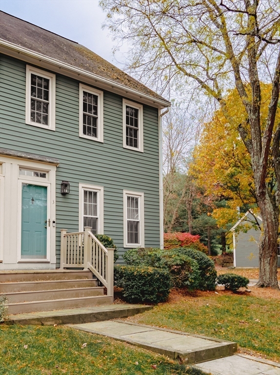 Shrewsbury, Massachusetts, 01545, United States, 2 Bedrooms Bedrooms, ,3 BathroomsBathrooms,Residential,For Sale,1987011