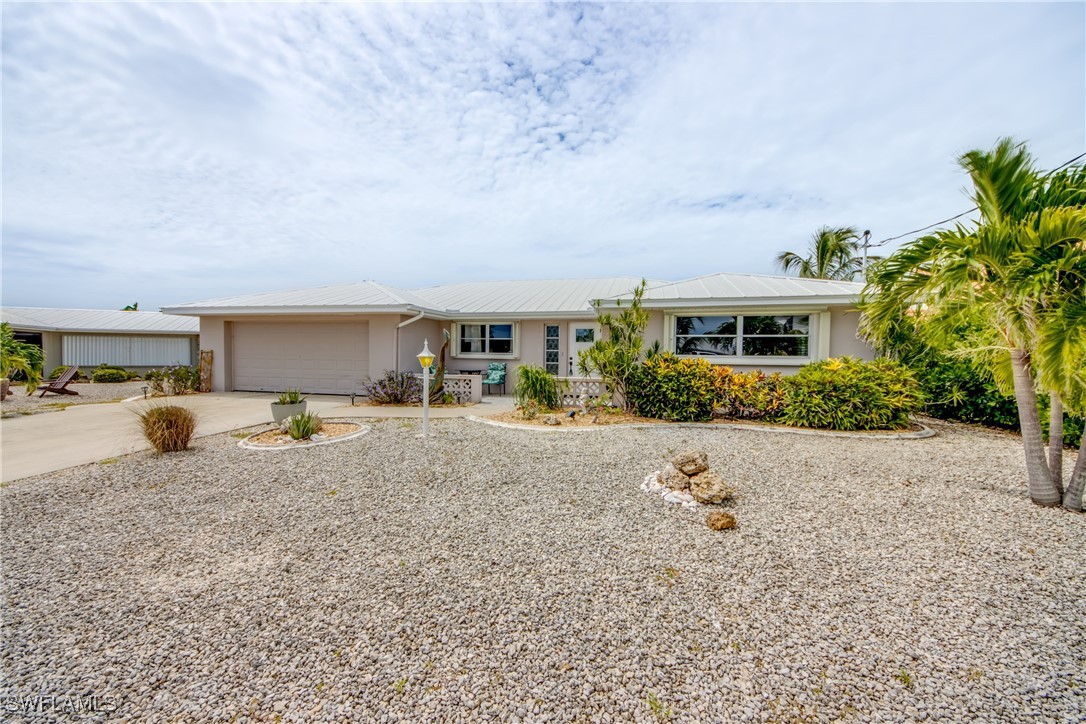 St James City, Florida, 33956, United States, 3 Bedrooms Bedrooms, ,2 BathroomsBathrooms,Residential,For Sale,1942698