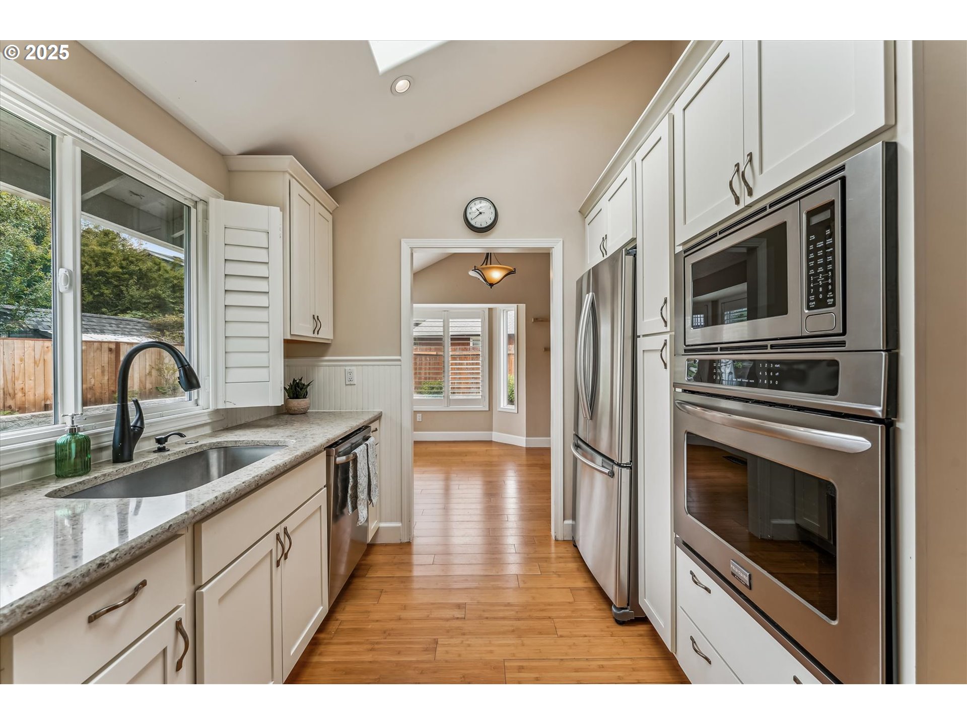Forest Grove, Oregon, 97116, United States, 3 Bedrooms Bedrooms, ,2 BathroomsBathrooms,Residential,For Sale,1917976