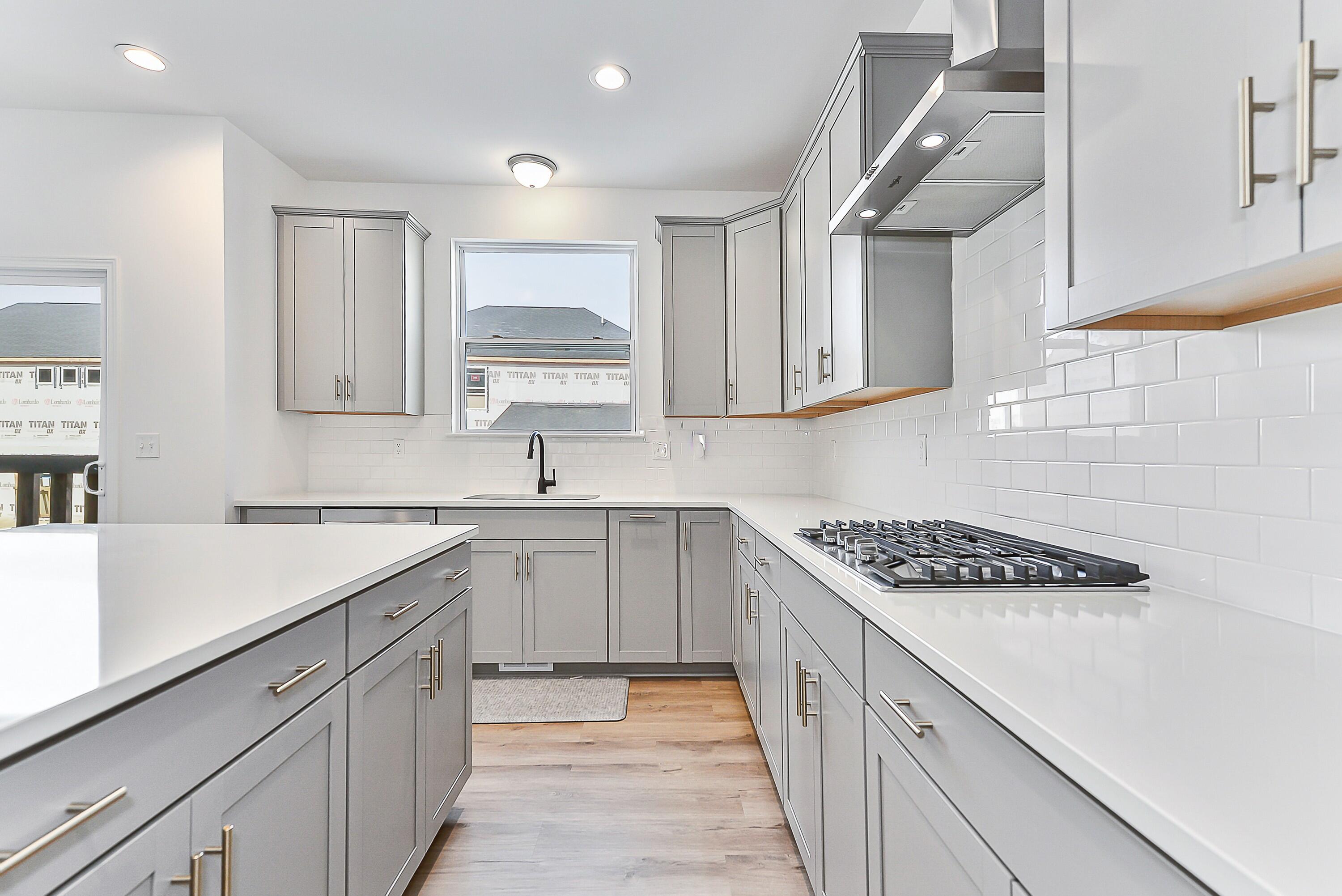 Ann Arbor, Michigan, 48103, United States, 4 Bedrooms Bedrooms, ,3 BathroomsBathrooms,Residential,For Sale,1992162