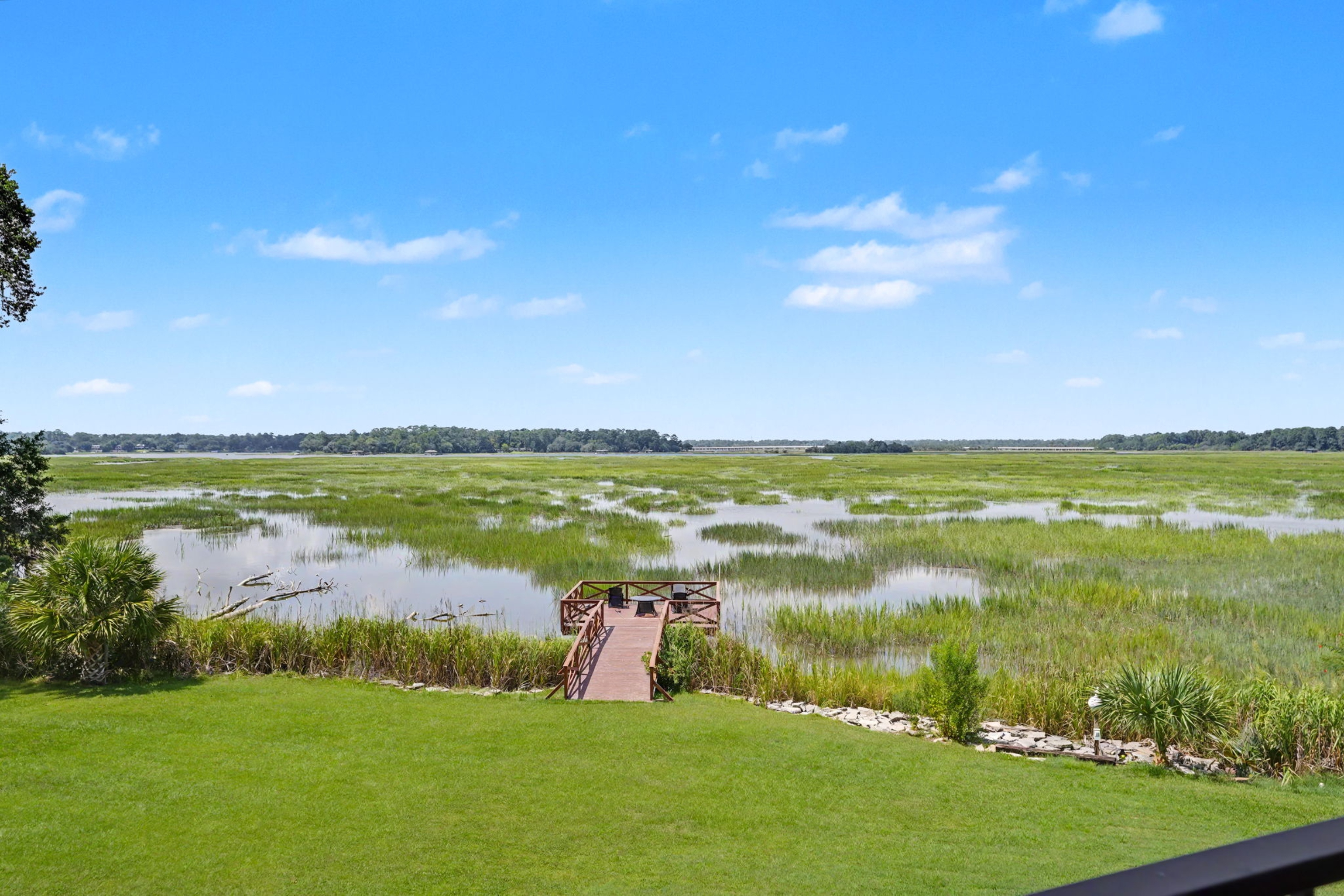  9657 Whitefield Avenue - 物件實景