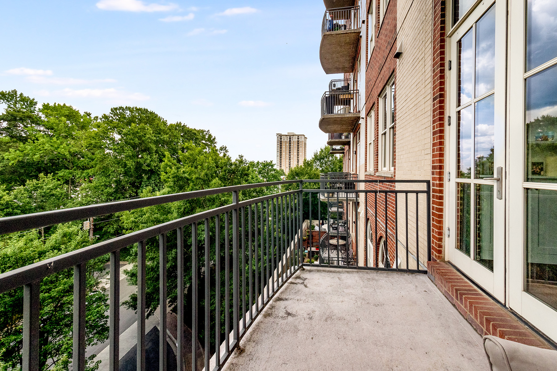  Stylish Buckhead Living at the Highly Sought-After Mathieson Exchange Lofts - 物件實景