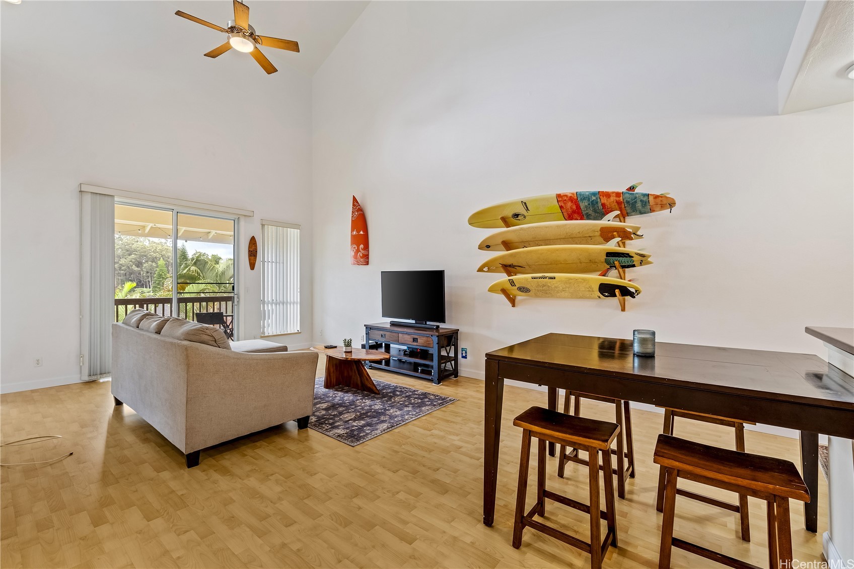 Mililani, Hawaii, 96789, United States, 3 Bedrooms Bedrooms, ,2 BathroomsBathrooms,Residential,For Sale,1795165