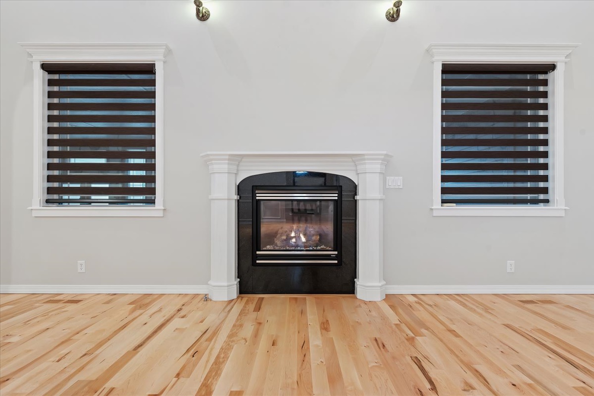 Mountain Home, Idaho, 83647, United States, 4 Bedrooms Bedrooms, ,5 BathroomsBathrooms,Residential,For Sale,1978242