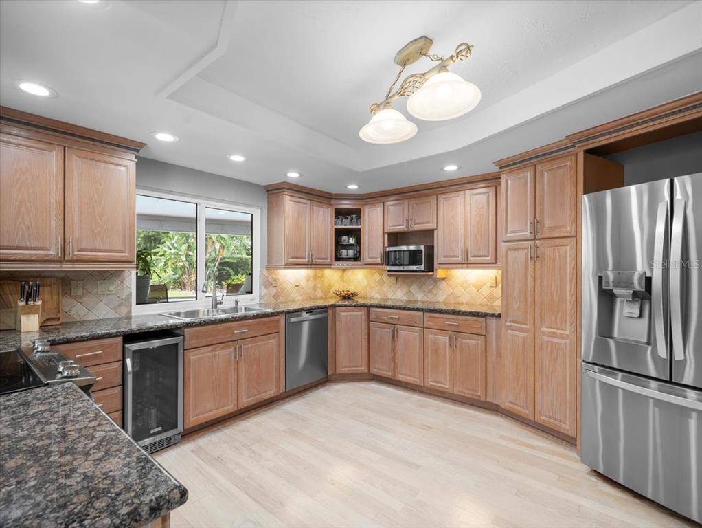 Tampa, Florida, 33618, United States, 4 Bedrooms Bedrooms, ,3 BathroomsBathrooms,Residential,For Sale,1941993