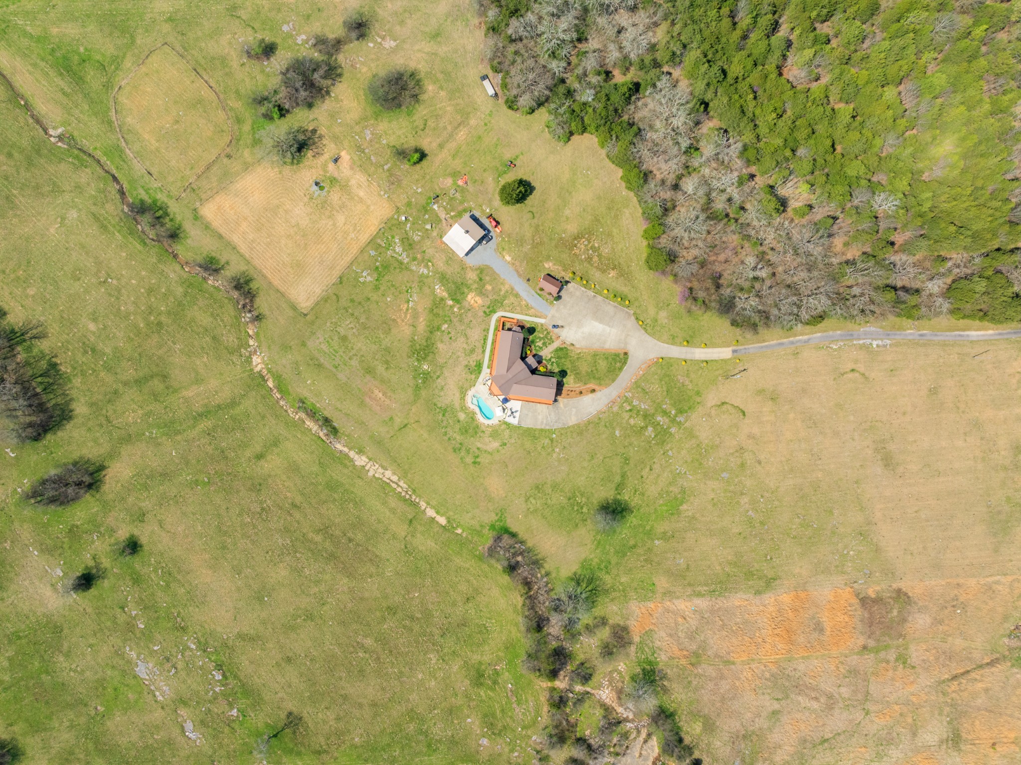  2063 Kennedy Creek Rd, Auburntown, TN, 37016 - 物件實景