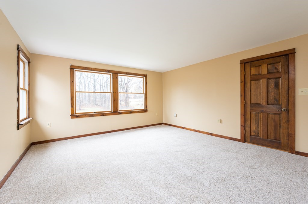 Milford, New Hampshire, 03055, United States, 4 Bedrooms Bedrooms, ,3 BathroomsBathrooms,Residential,For Sale,1862014