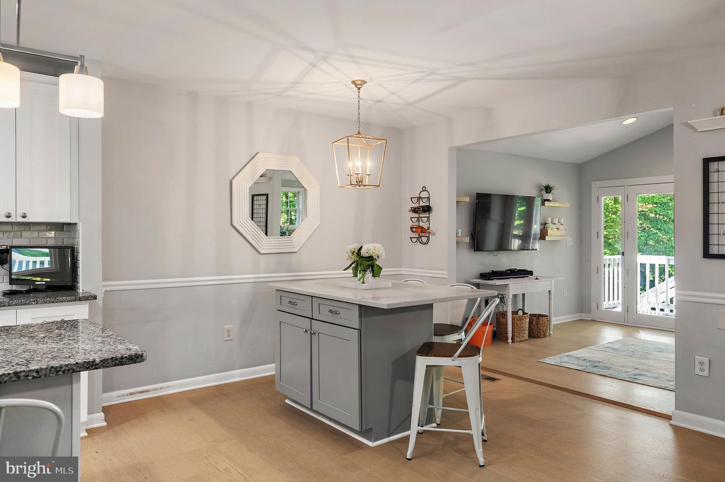 ANNAPOLIS, Maryland, 21401, United States, 4 Bedrooms Bedrooms, ,3 BathroomsBathrooms,Residential,For Sale,1988368