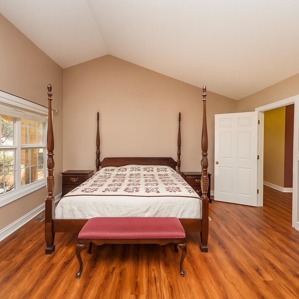 Landrum, South Carolina, 29356, United States, 2 Bedrooms Bedrooms, ,2 BathroomsBathrooms,Residential,For Sale,1978820