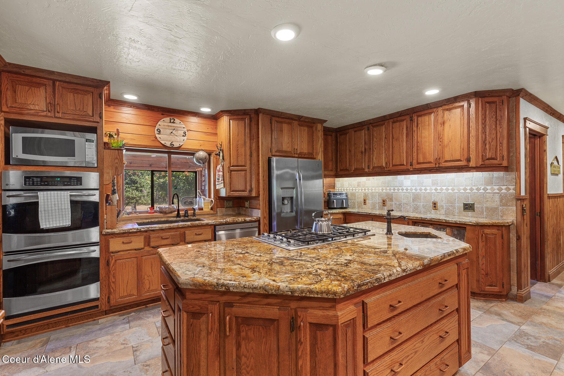 Spirit Lake, Idaho, 83869, United States, 3 Bedrooms Bedrooms, ,3 BathroomsBathrooms,Residential,For Sale,1931284