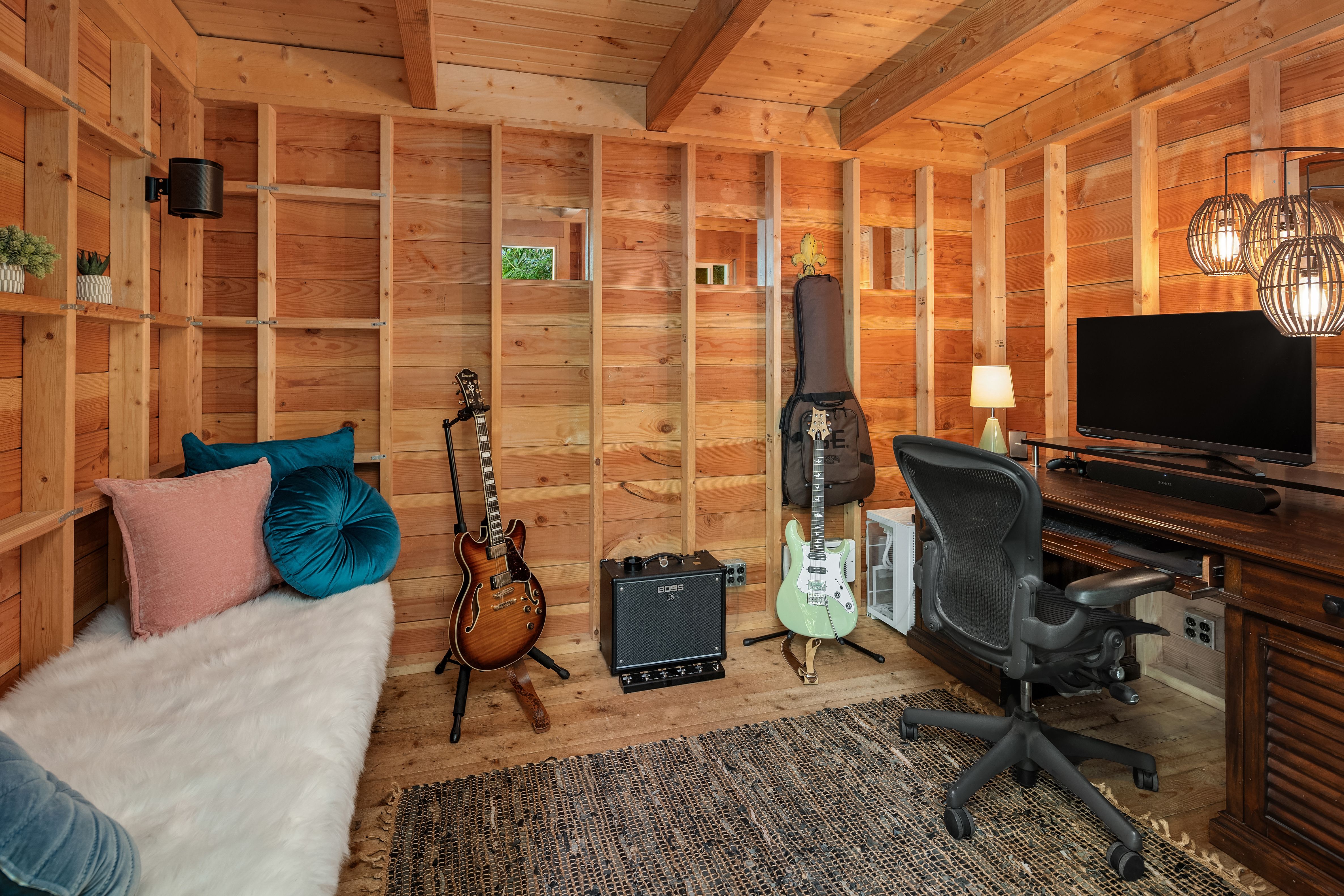  5414 SW Beach Drive Terr, Seattle, WA 98116 - 物件實景