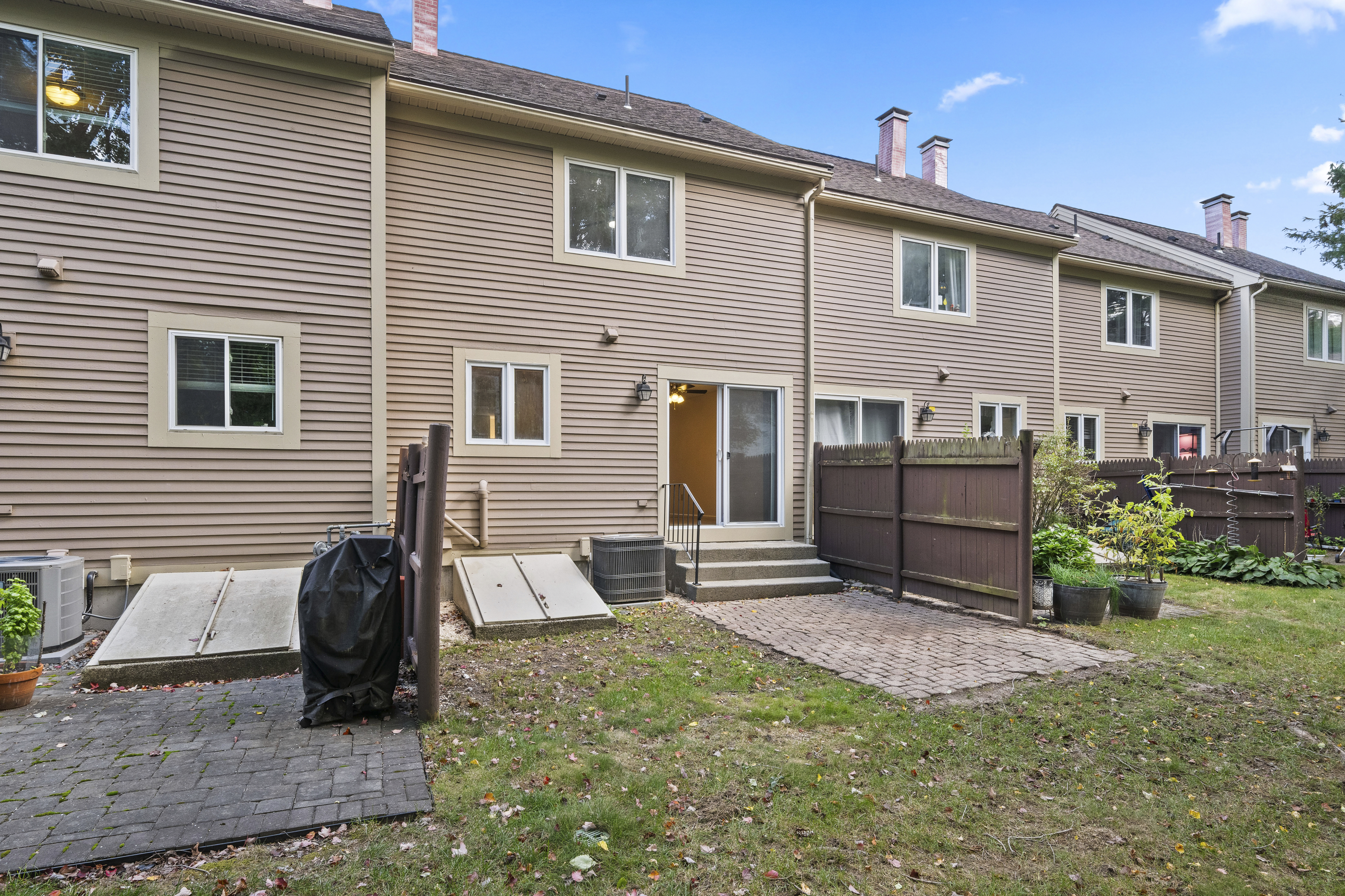 55 Littleton Road, Ayer, MA 01432 - 物件實景