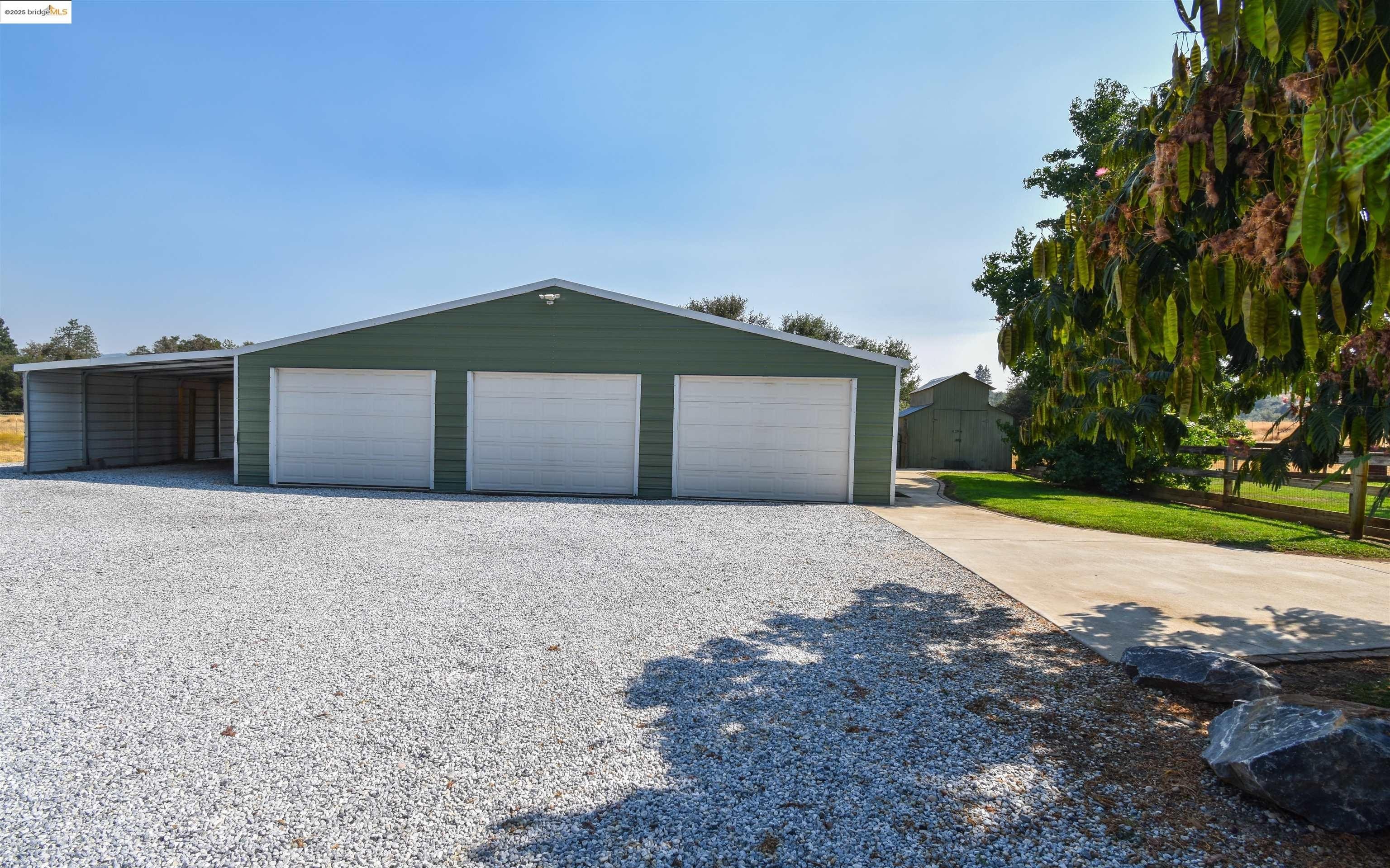 Columbia, California, 95310, United States, 3 Bedrooms Bedrooms, ,2 BathroomsBathrooms,Residential,For Sale,1941658