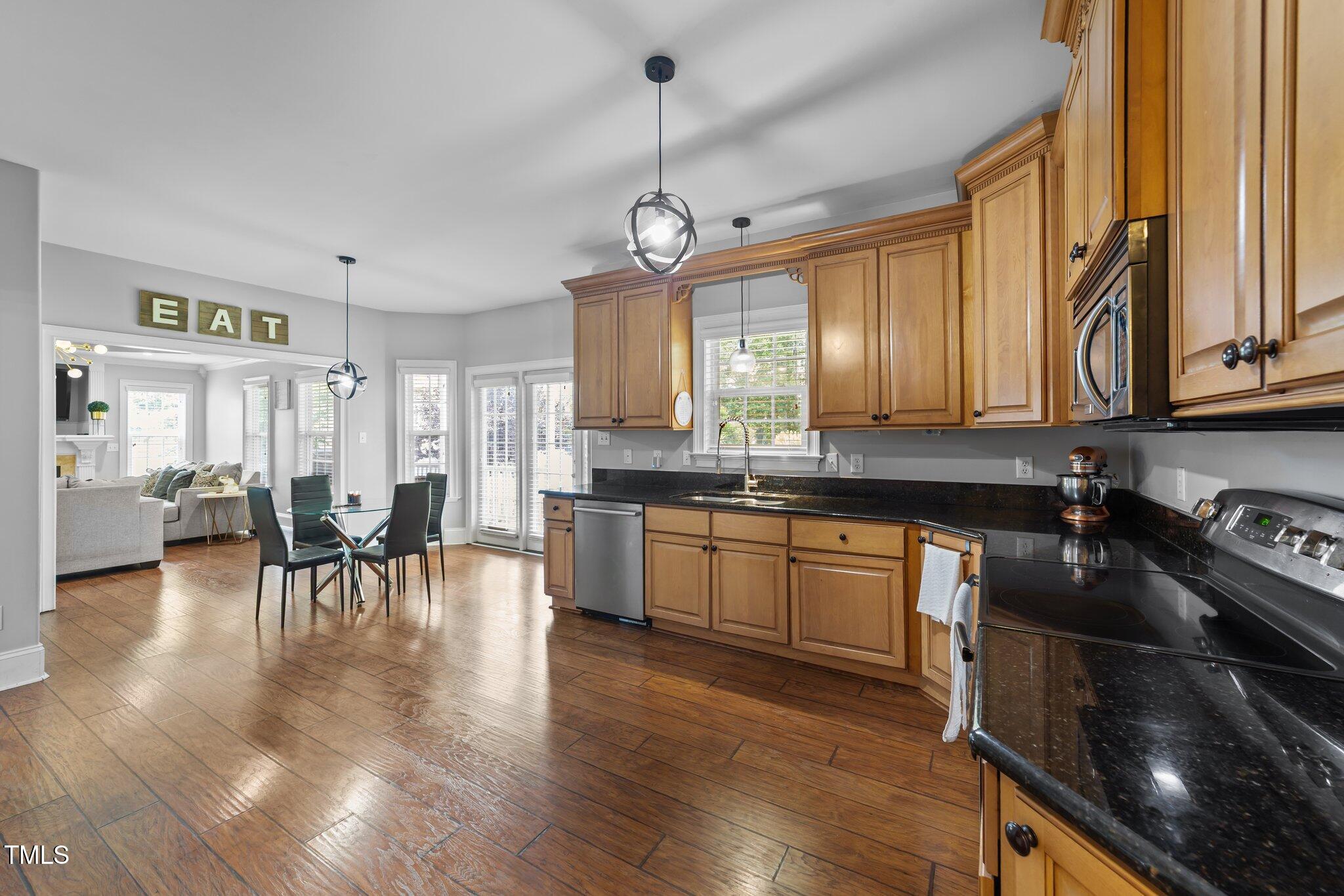 Clayton, North Carolina, 27527, United States, 4 Bedrooms Bedrooms, ,4 BathroomsBathrooms,Residential,For Sale,1920884