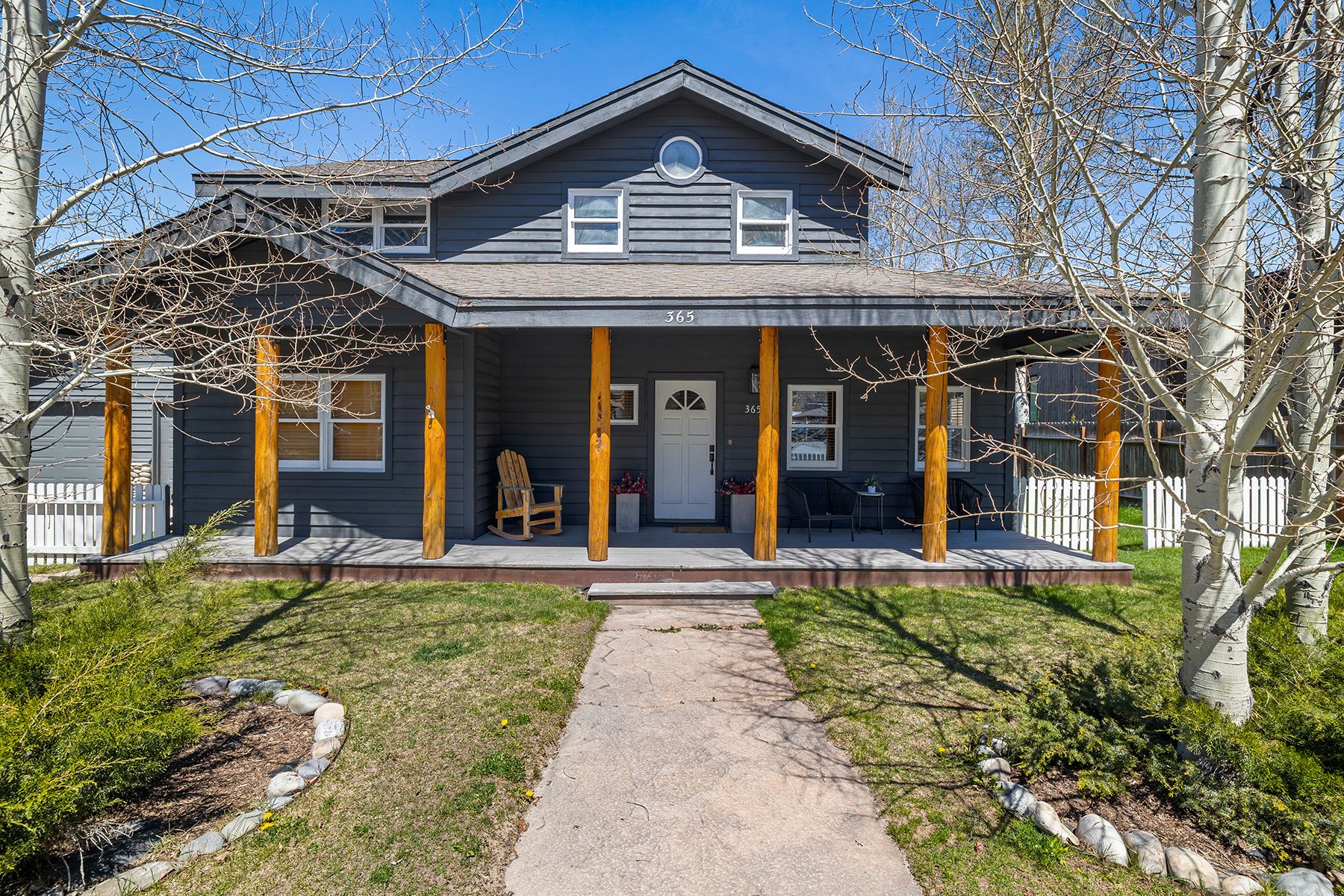  Home in the Gill Addition - 物件實景