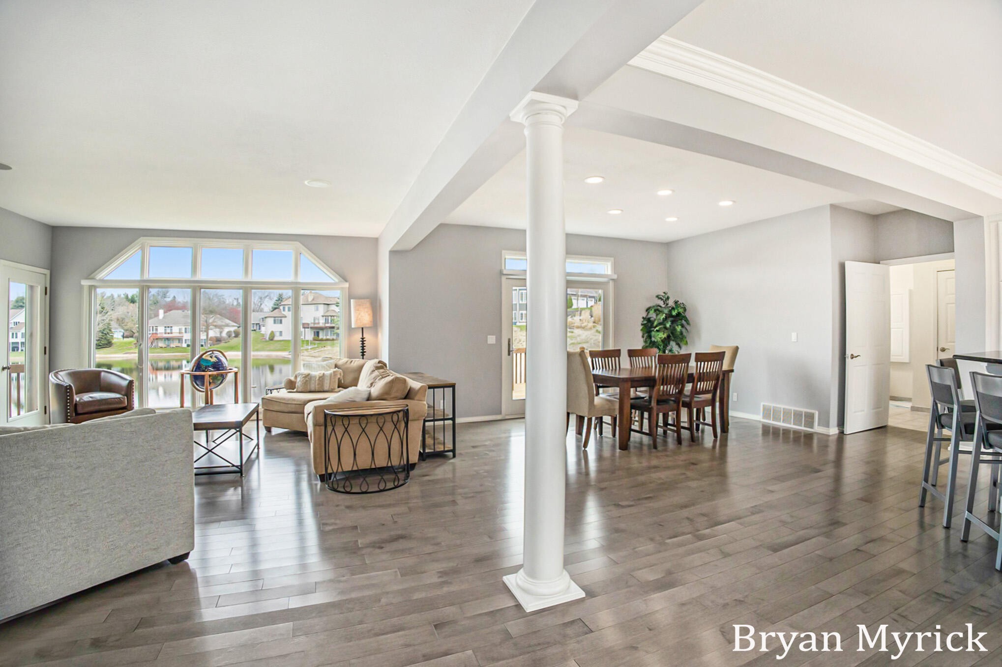 Holland, Michigan, 49424, United States, 4 Bedrooms Bedrooms, ,4 BathroomsBathrooms,Residential,For Sale,1838829