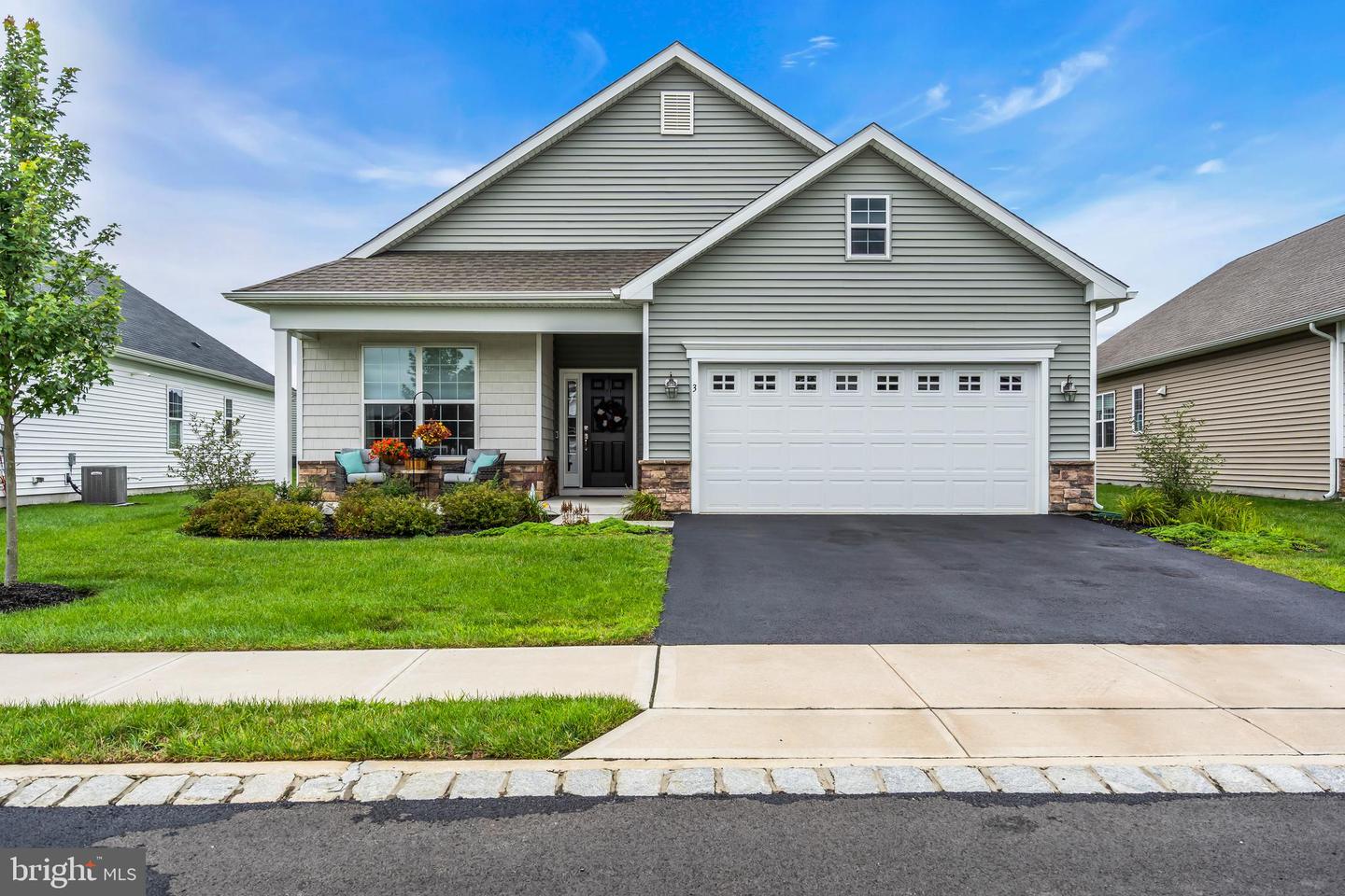 Eastampton, New Jersey, 08060, United States, 3 Bedrooms Bedrooms, ,2 BathroomsBathrooms,Residential,For Sale,1941005