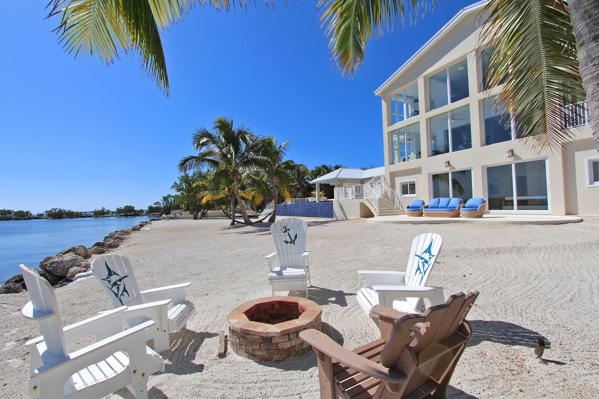 30 Ocean Front Drive, KEY LARGO, Florida, 33037, United States, 4 Bedrooms Bedrooms, ,4 BathroomsBathrooms,Residential,For Sale,30 Ocean Front Drive,1675367