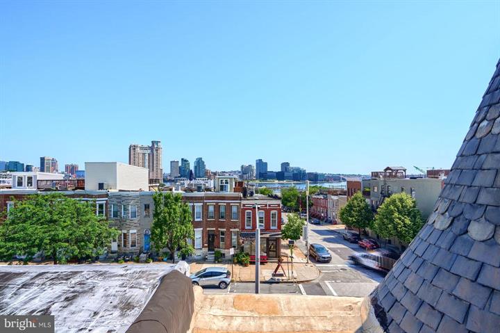 Baltimore, Maryland, 21230, United States, 5 Bedrooms Bedrooms, ,7 BathroomsBathrooms,Residential,For Sale,1920297