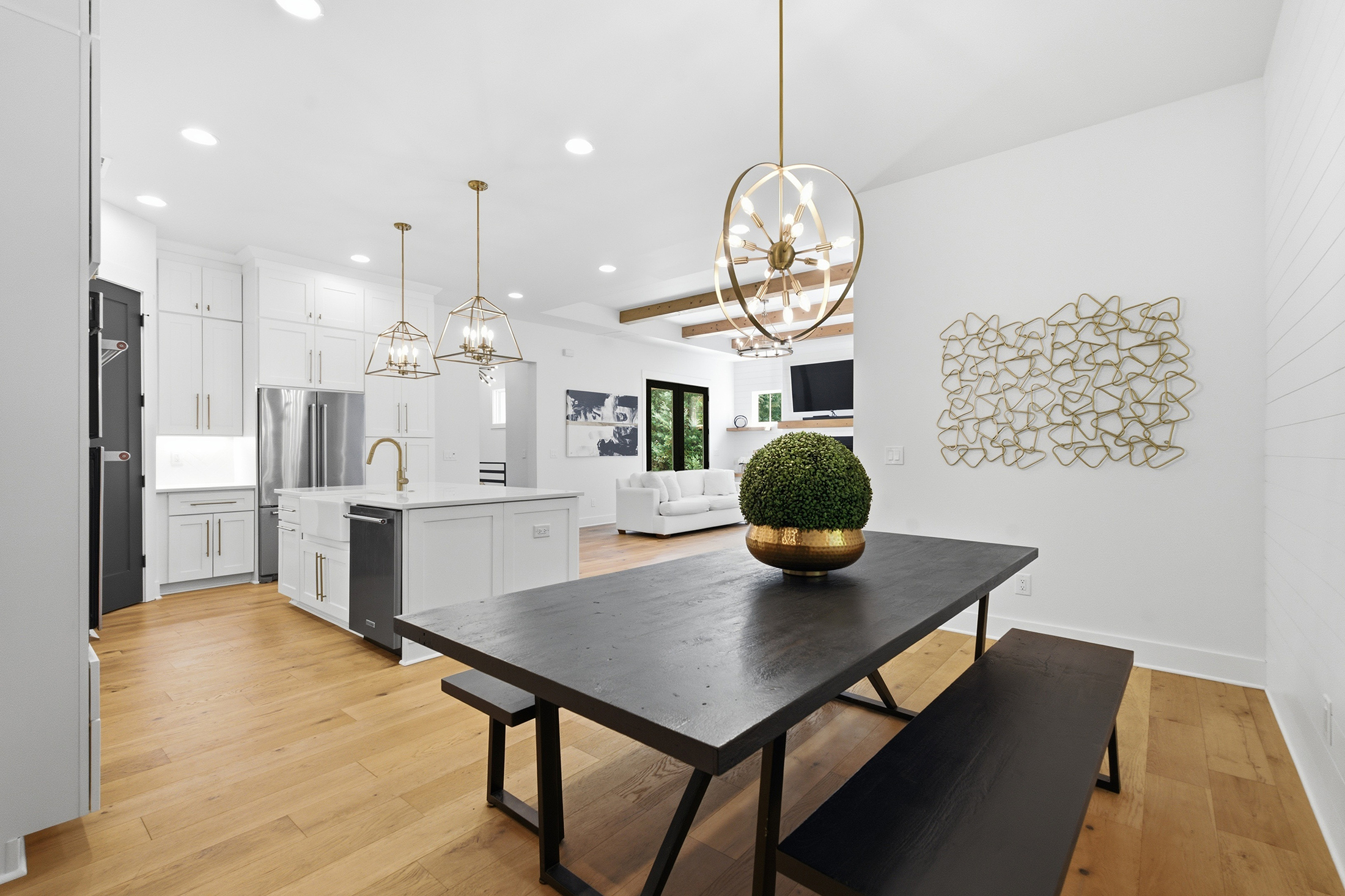  Custom Modern Farmhouse Near Downtown Woodstock - 物件實景