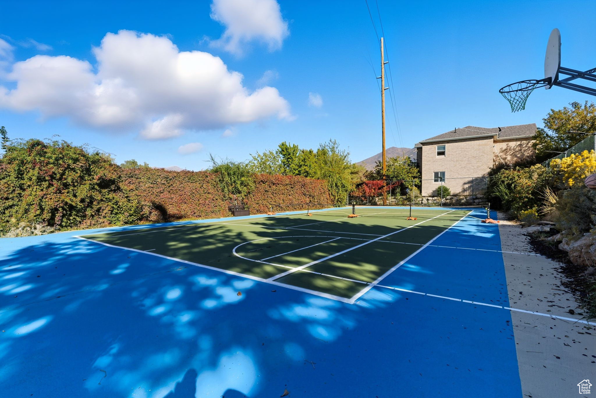 Tooele, Utah, 84074, United States, 4 Bedrooms Bedrooms, ,4 BathroomsBathrooms,Residential,For Sale,1989658