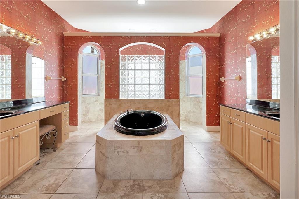 Cape Coral, Florida, 33993, United States, 5 Bedrooms Bedrooms, ,3 BathroomsBathrooms,Residential,For Sale,1707701