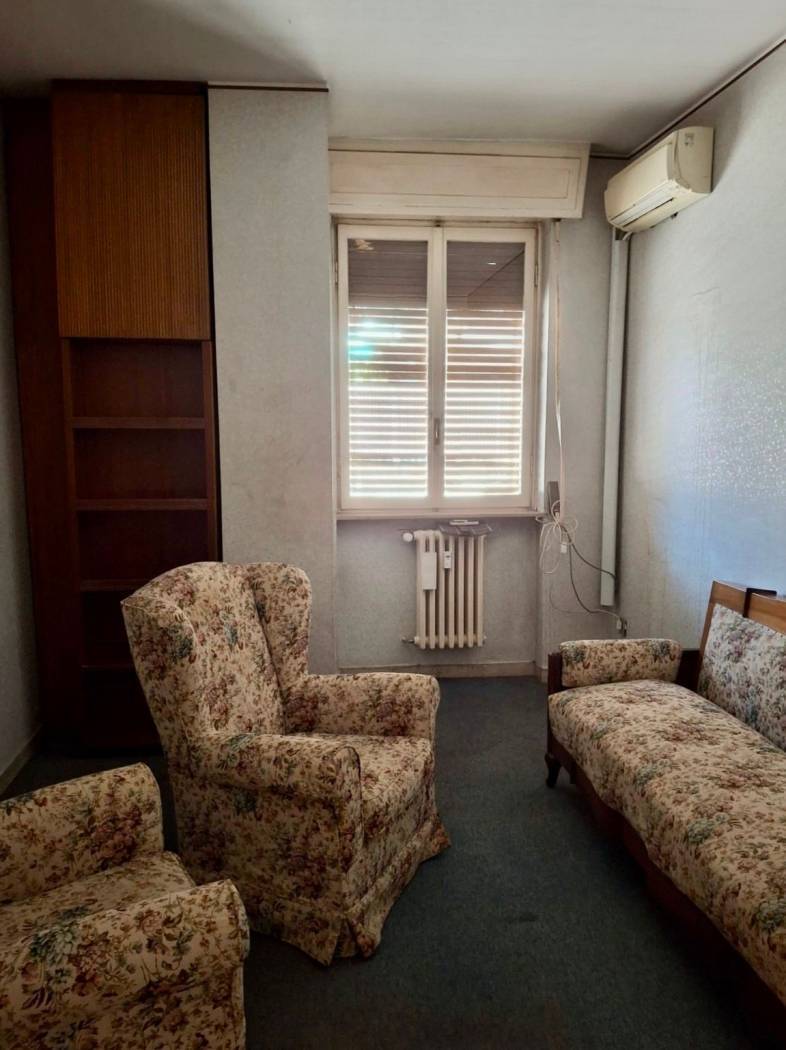 Cologno Monzese, Milano, 20093, IT, 4 Bedrooms Bedrooms, ,3 BathroomsBathrooms,Residential,For Sale,1877106