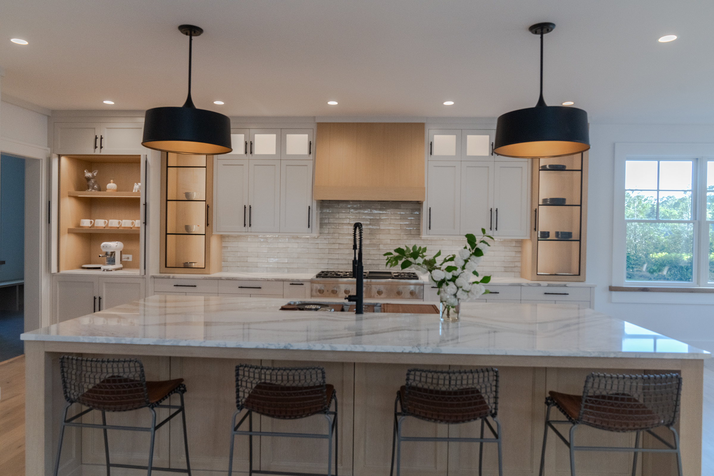 Southold, New York, 11971, United States, 4 Bedrooms Bedrooms, ,6 BathroomsBathrooms,Residential,For Sale,2005838