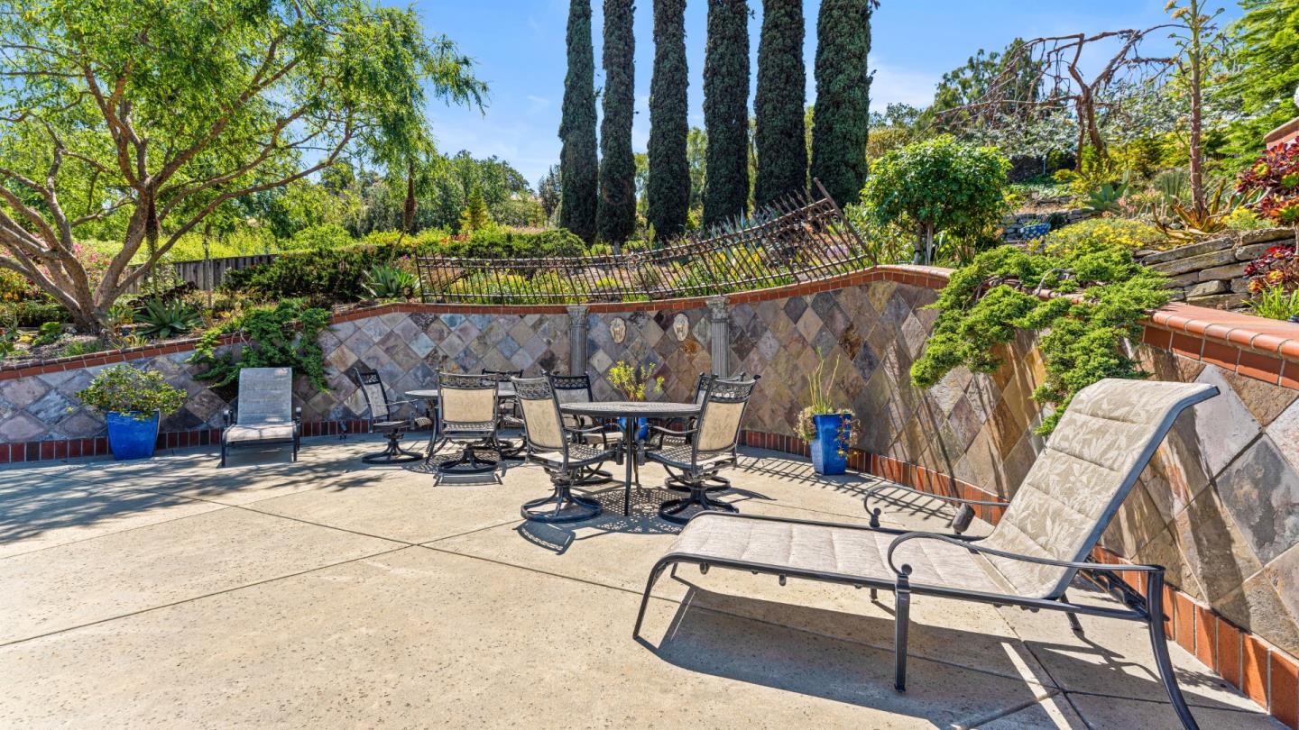 San Jose - Blossom Valley, California, 95123, United States, 3 Bedrooms Bedrooms, ,2 BathroomsBathrooms,Residential,For Sale,1742904