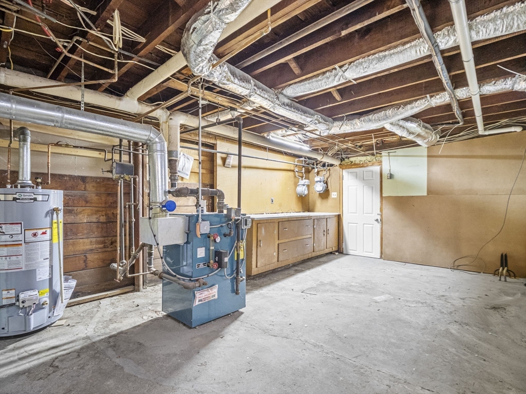 Belmont, Massachusetts, 02478, United States, 3 Bedrooms Bedrooms, ,1 BathroomBathrooms,Residential,For Sale,1988371