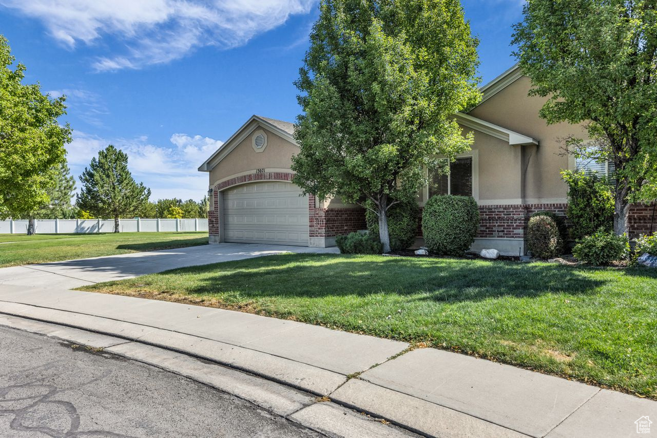 Herriman, Utah, 84096, United States, 3 Bedrooms Bedrooms, ,2 BathroomsBathrooms,Residential,For Sale,1902167