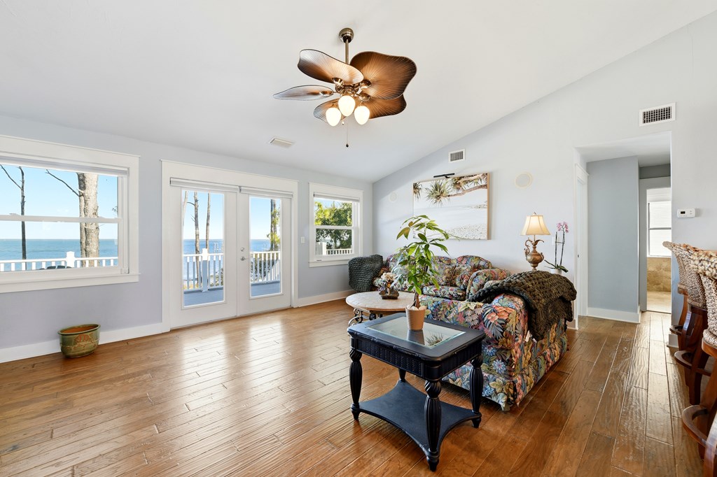 St. George Island, Florida, 32328, United States, 4 Bedrooms Bedrooms, ,2 BathroomsBathrooms,Residential,For Sale,2005204