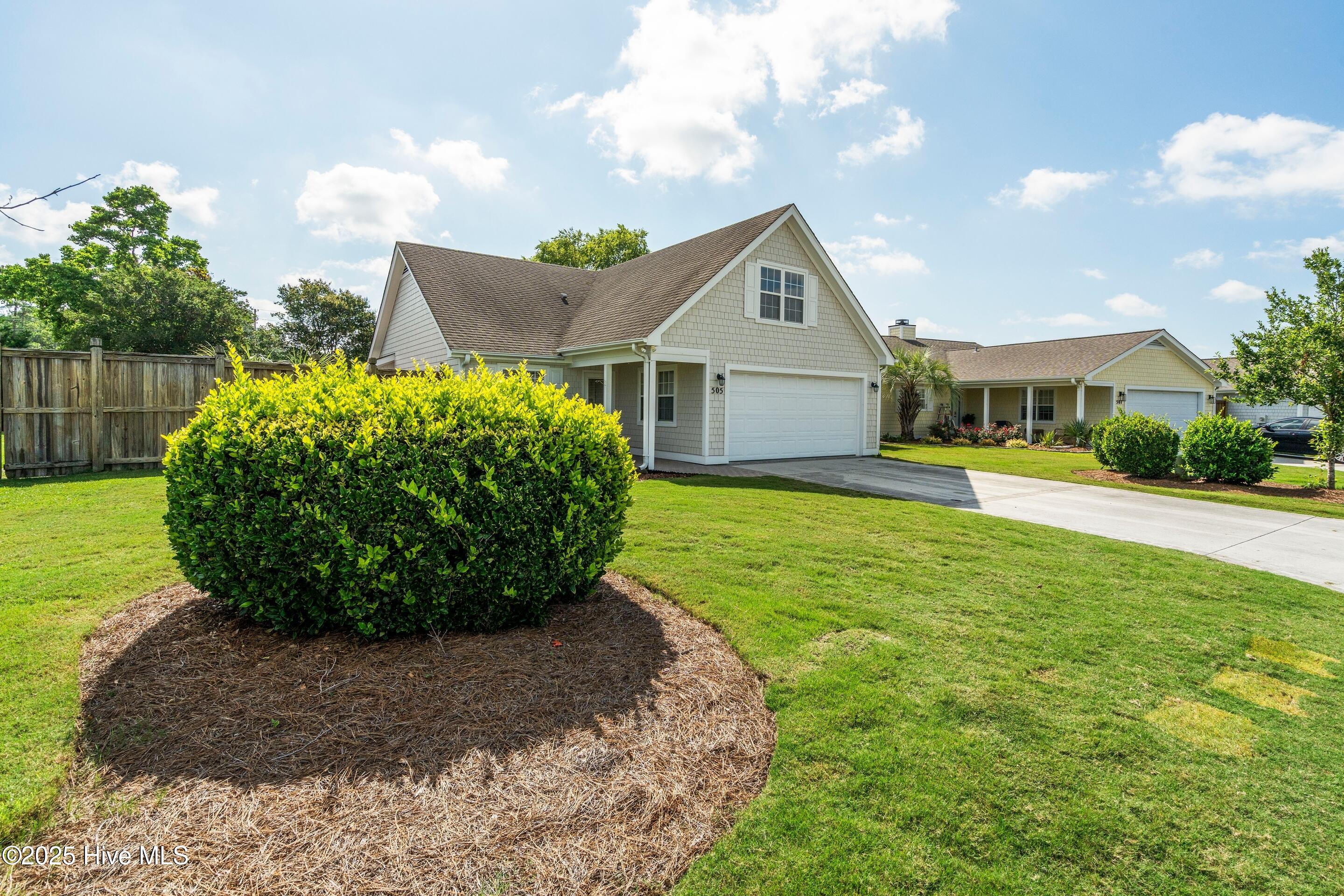 Wilmington, North Carolina, 28405, United States, 4 Bedrooms Bedrooms, ,2 BathroomsBathrooms,Residential,For Sale,1957483