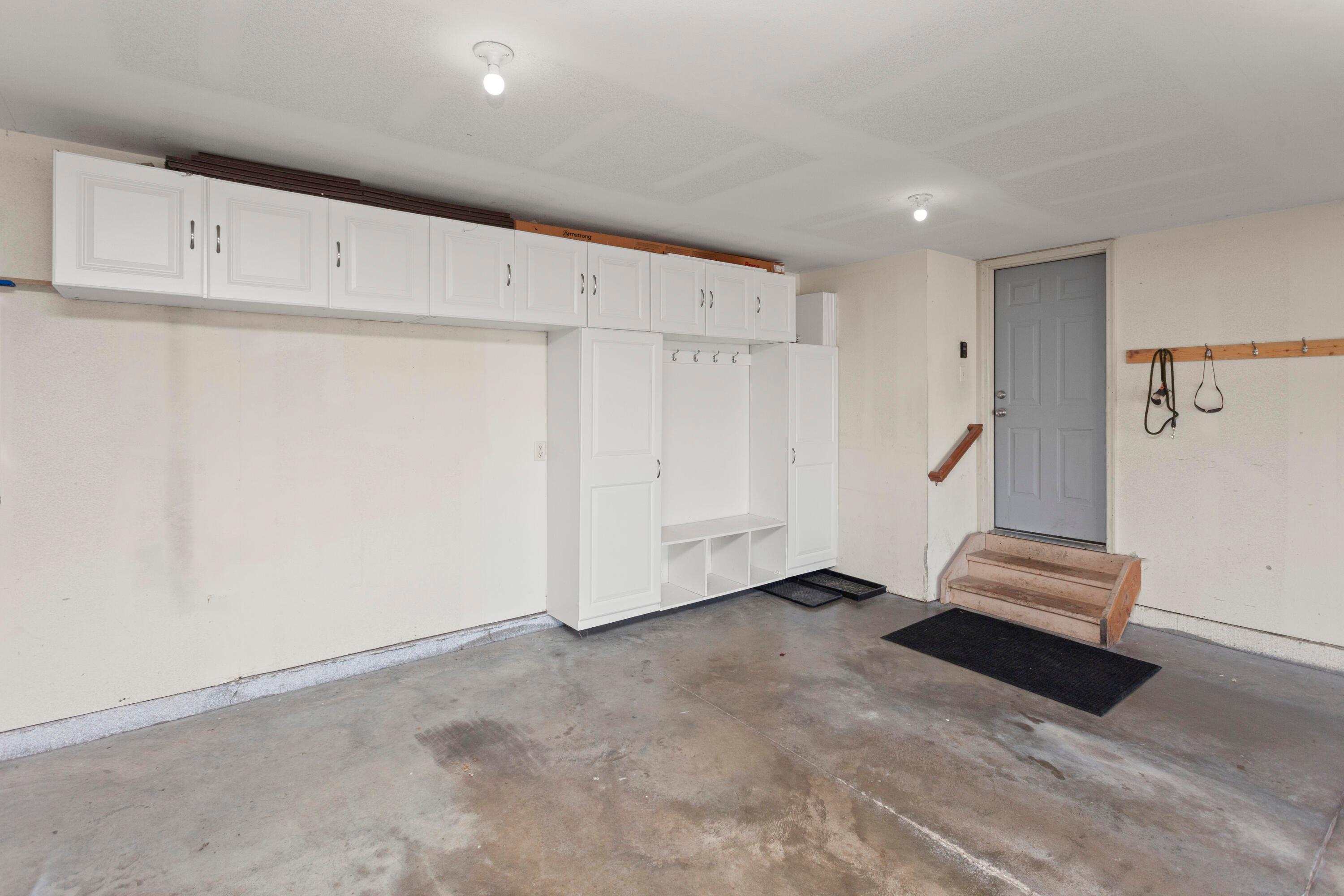 Ankeny, Iowa, 50021, United States, 5 Bedrooms Bedrooms, ,4 BathroomsBathrooms,Residential,For Sale,1980826