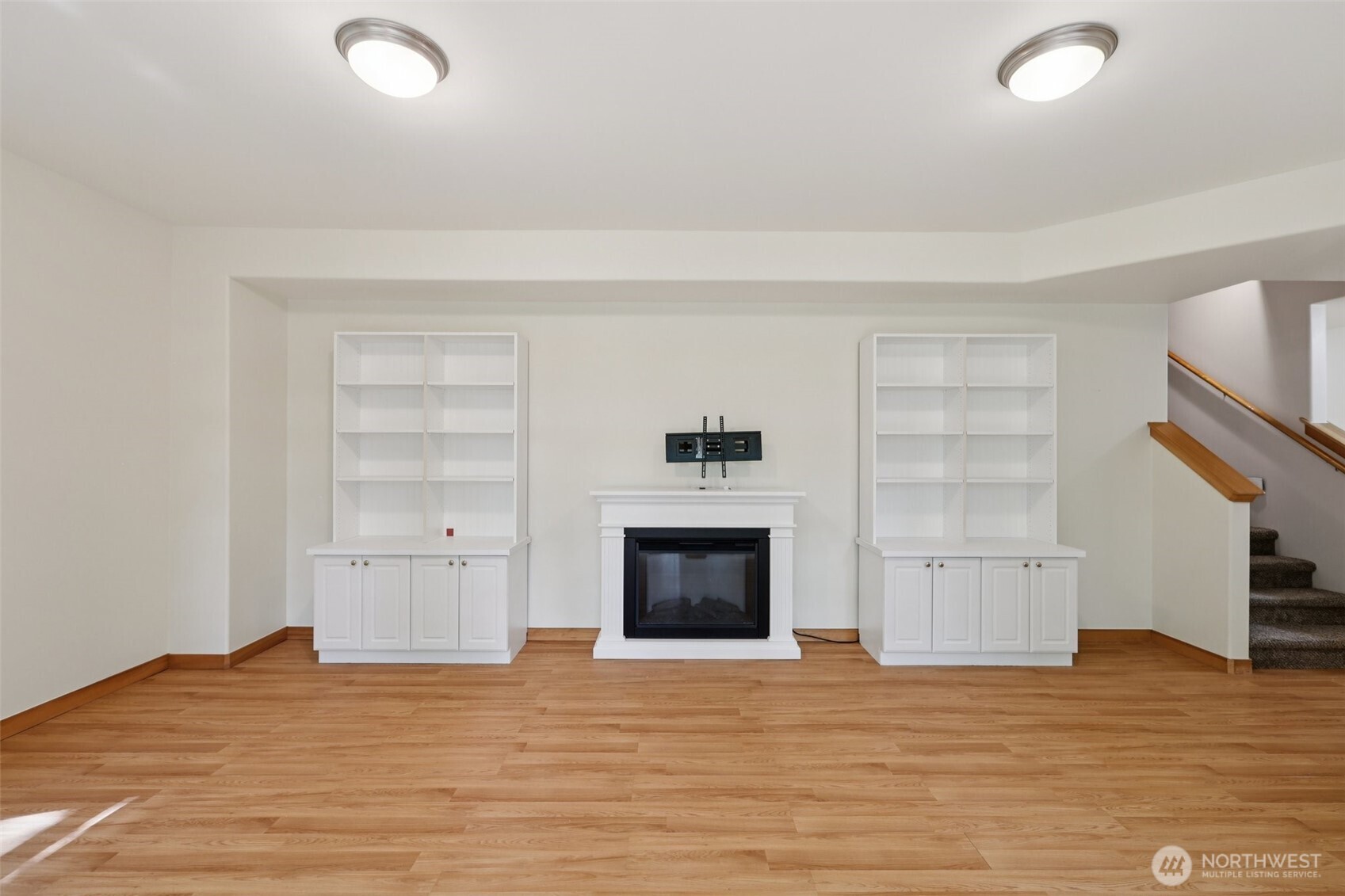 Bellingham, Washington, 98229, United States, 4 Bedrooms Bedrooms, ,3 BathroomsBathrooms,Residential,For Sale,1904216