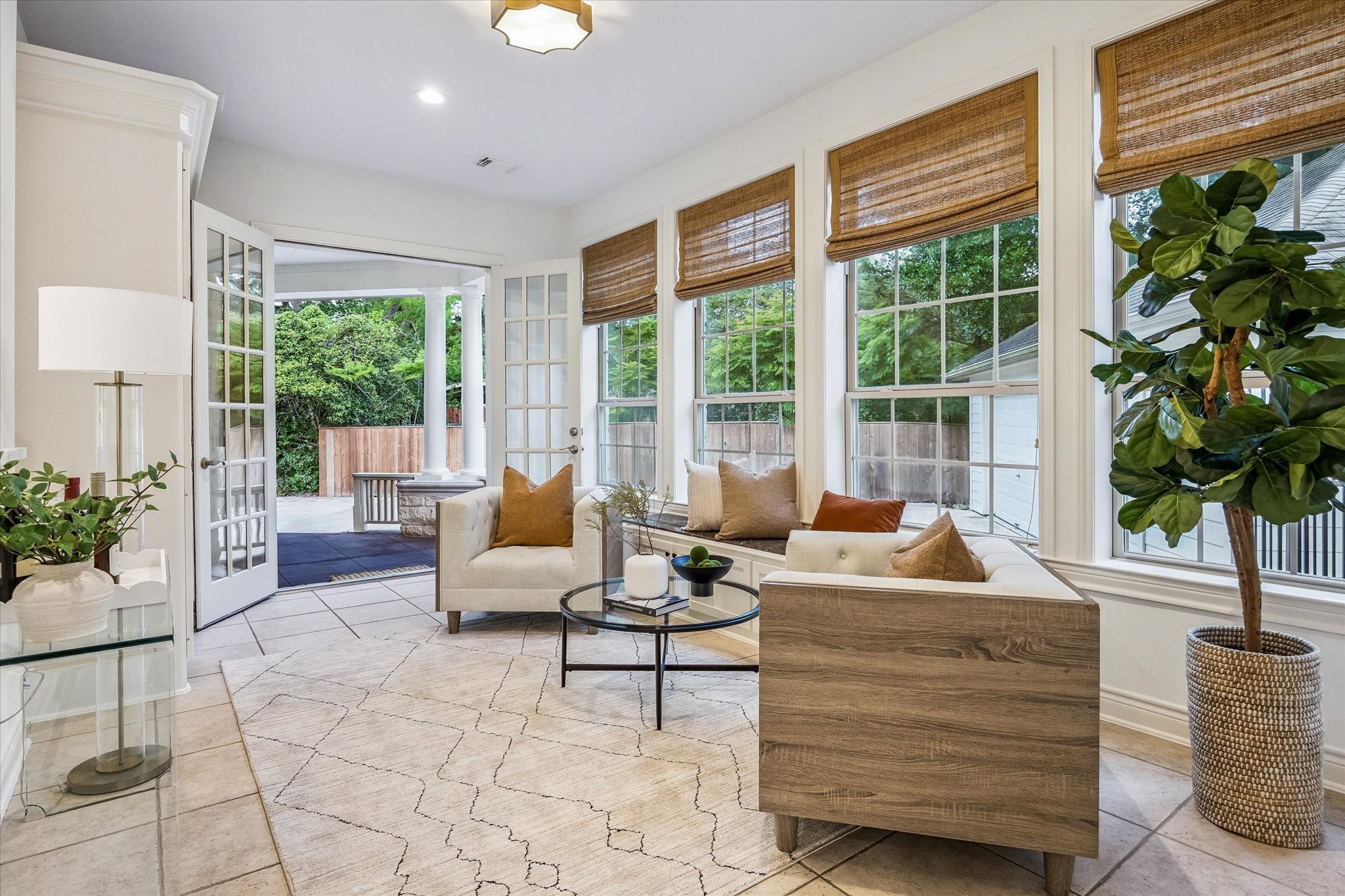  814 Atwell Street - 物件實景